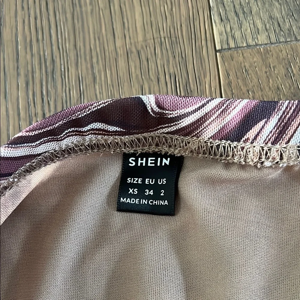 Shein Pattern Skirt - Picture 2 of 2